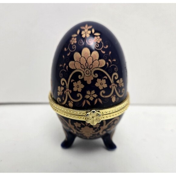 Cobalt Blue Egg Trinket Box Footed Porcelain Hinged Lid Floral Design Vintage 3" - Picture 2 of 15